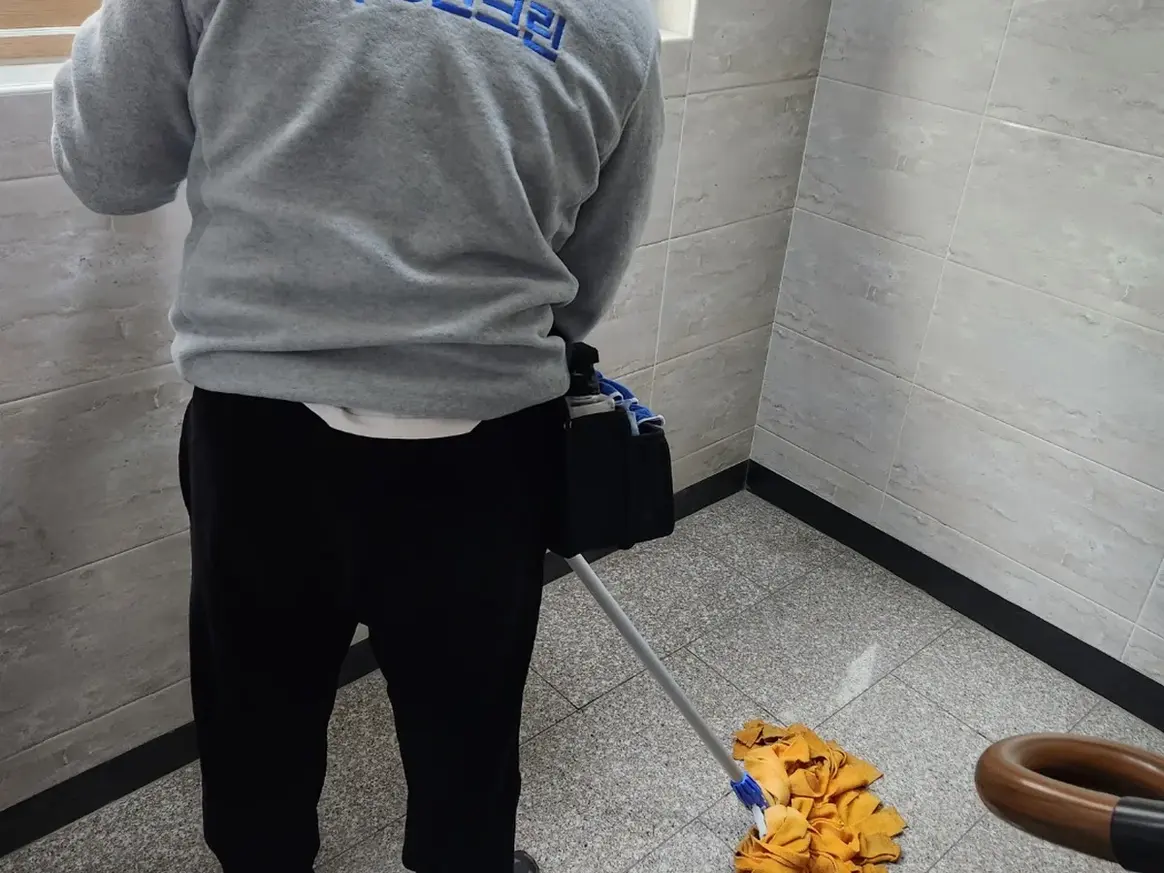 동래구 낙민동 건물 복도·대기 동선 야간 위생청소 사례 - 행진크린